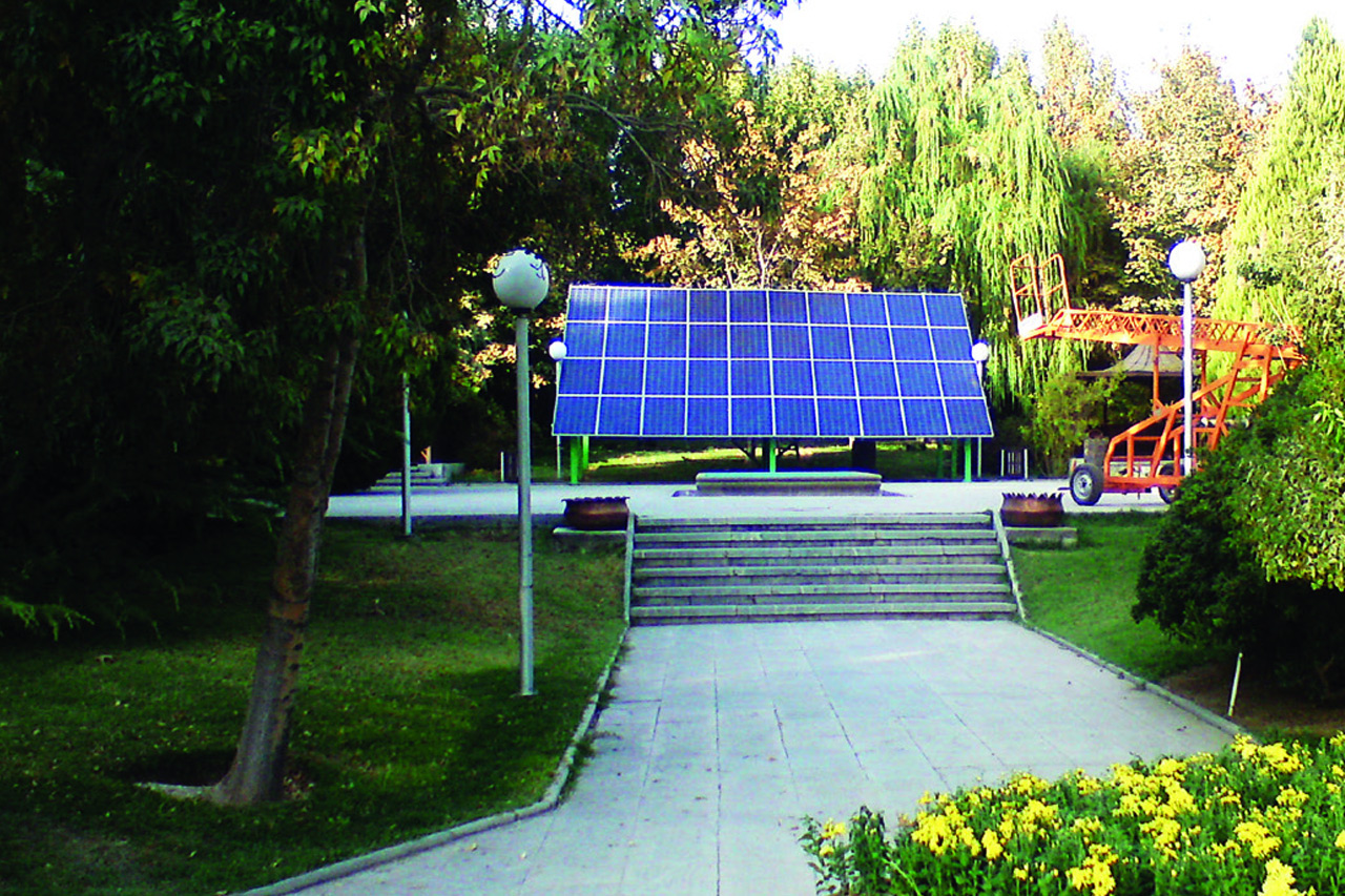 sfahan Flower Garden Solar Panel Installation